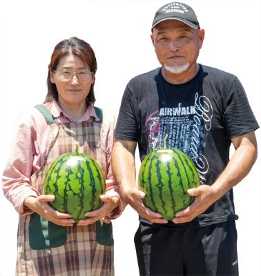 生産者／古井 勇一（ふるい　ゆういち）さん、古井 由賀里（ふるい　ゆかり）さん