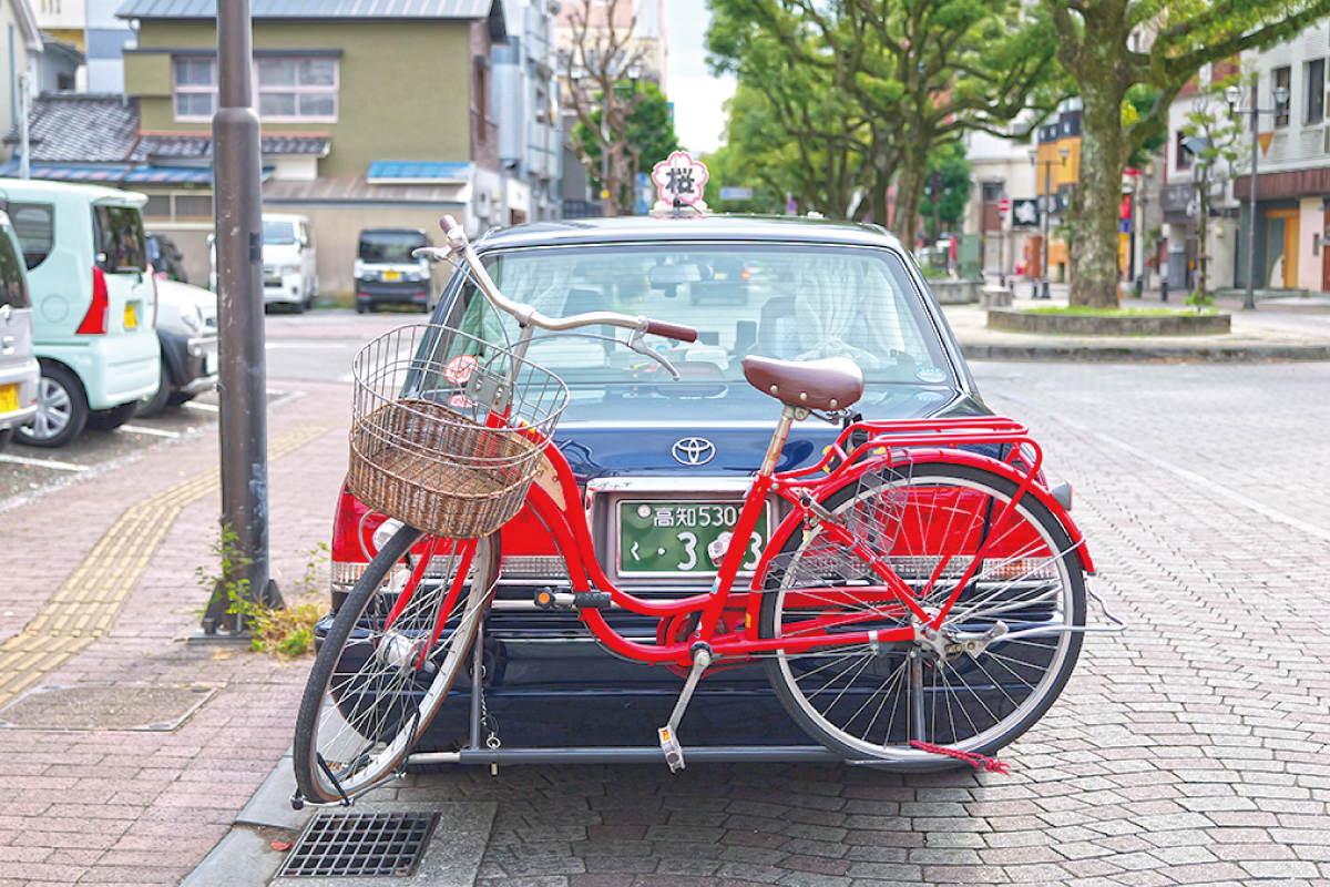 自転車とタクシー